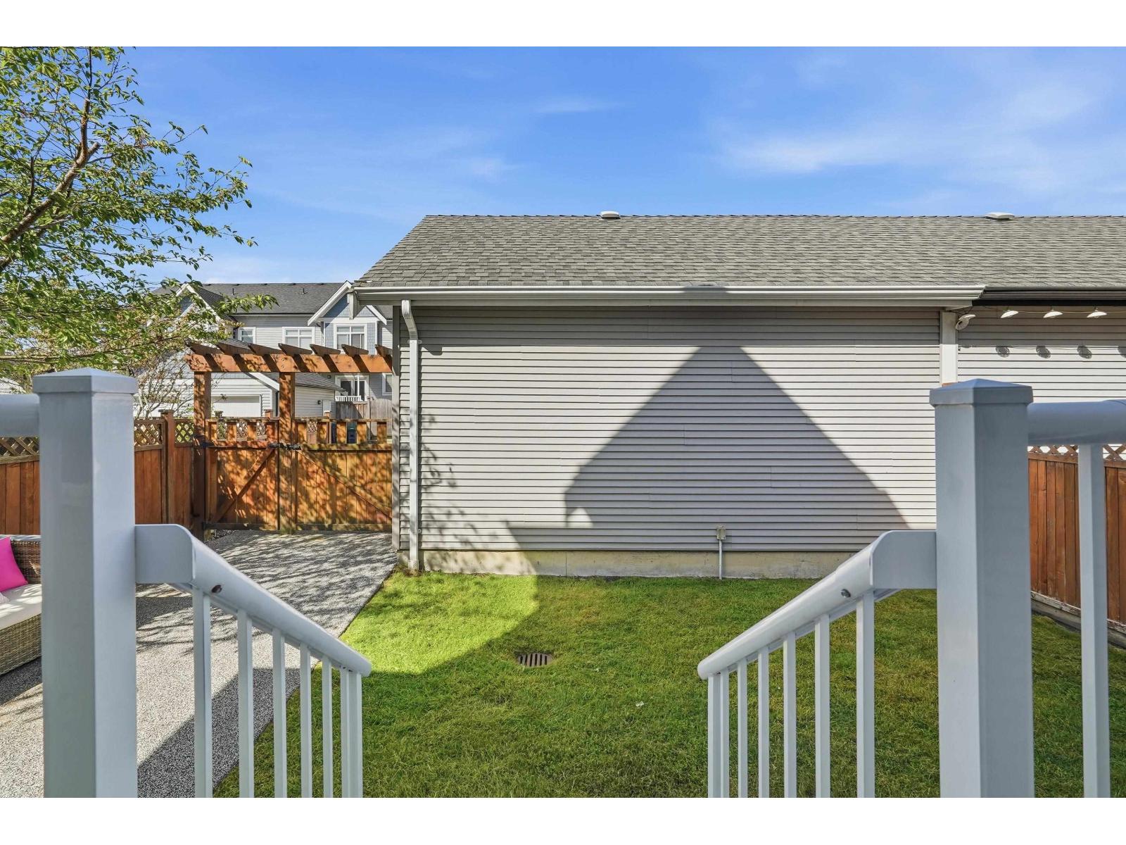 7669 211a Street, Langley, British Columbia  V2Y 0K7 - Photo 35 - R3115992