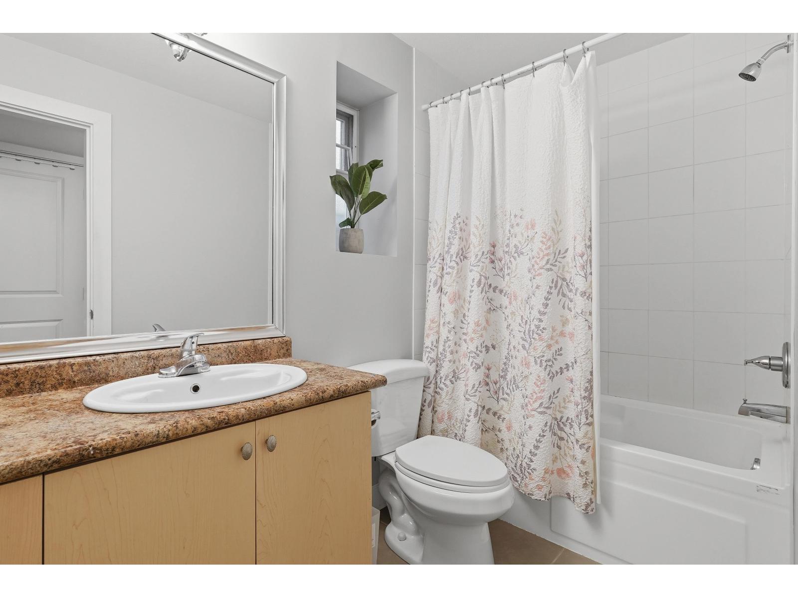 7669 211a Street, Langley, British Columbia  V2Y 0K7 - Photo 34 - R3115992