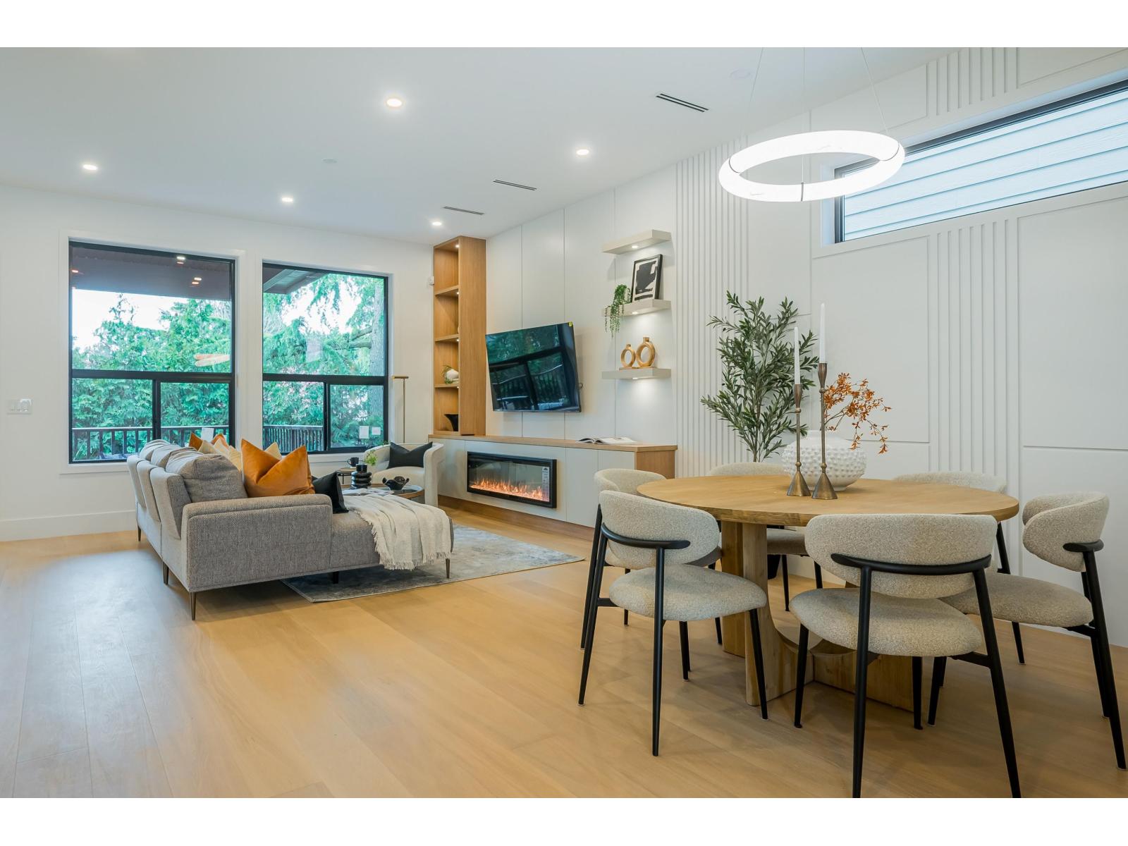 15648 23a Avenue, Surrey, British Columbia  V0V 0V0 - Photo 3 - R3115784