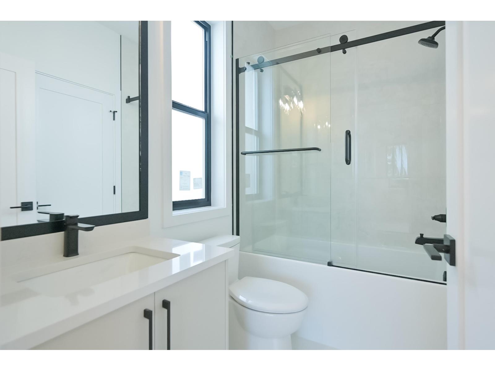 15648 23a Avenue, Surrey, British Columbia  V0V 0V0 - Photo 28 - R3115784