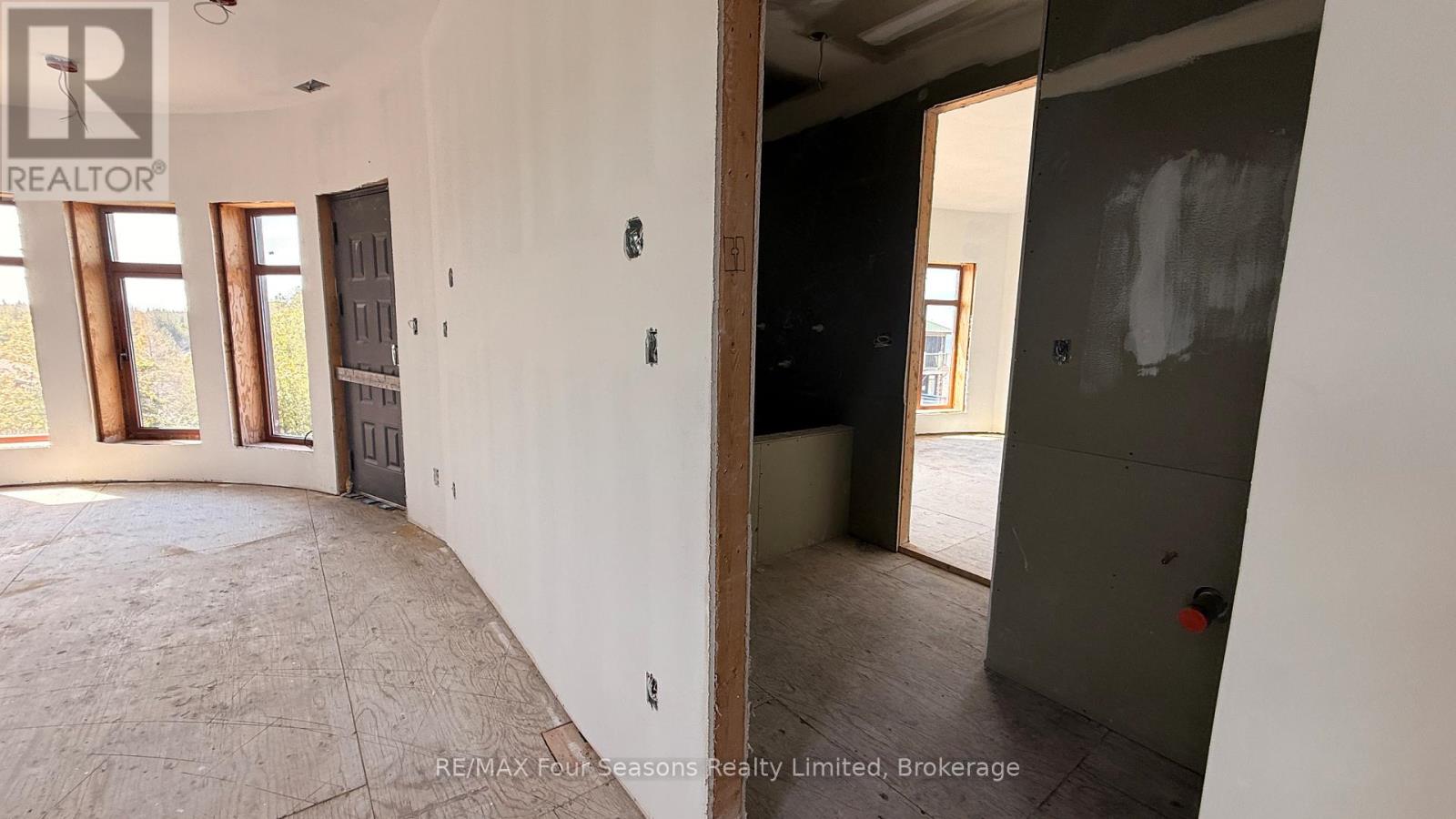 794 Dorcas Bay Road, Northern Bruce Peninsula, Ontario  N0H 2R0 - Photo 18 - X12823142