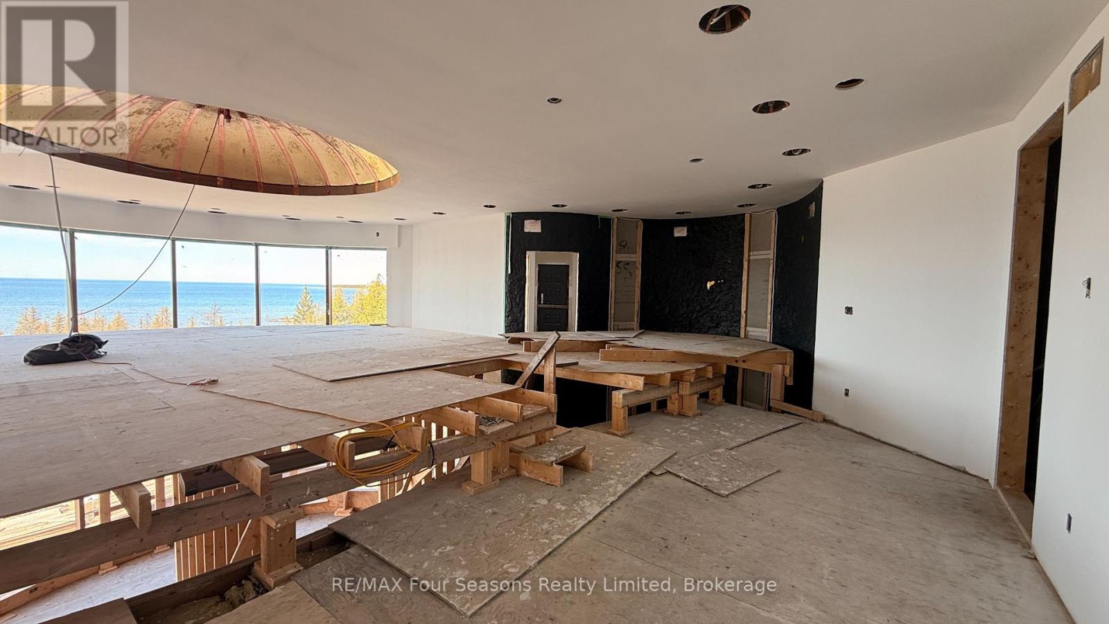 794 Dorcas Bay Road, Northern Bruce Peninsula, Ontario  N0H 2R0 - Photo 19 - X12823142