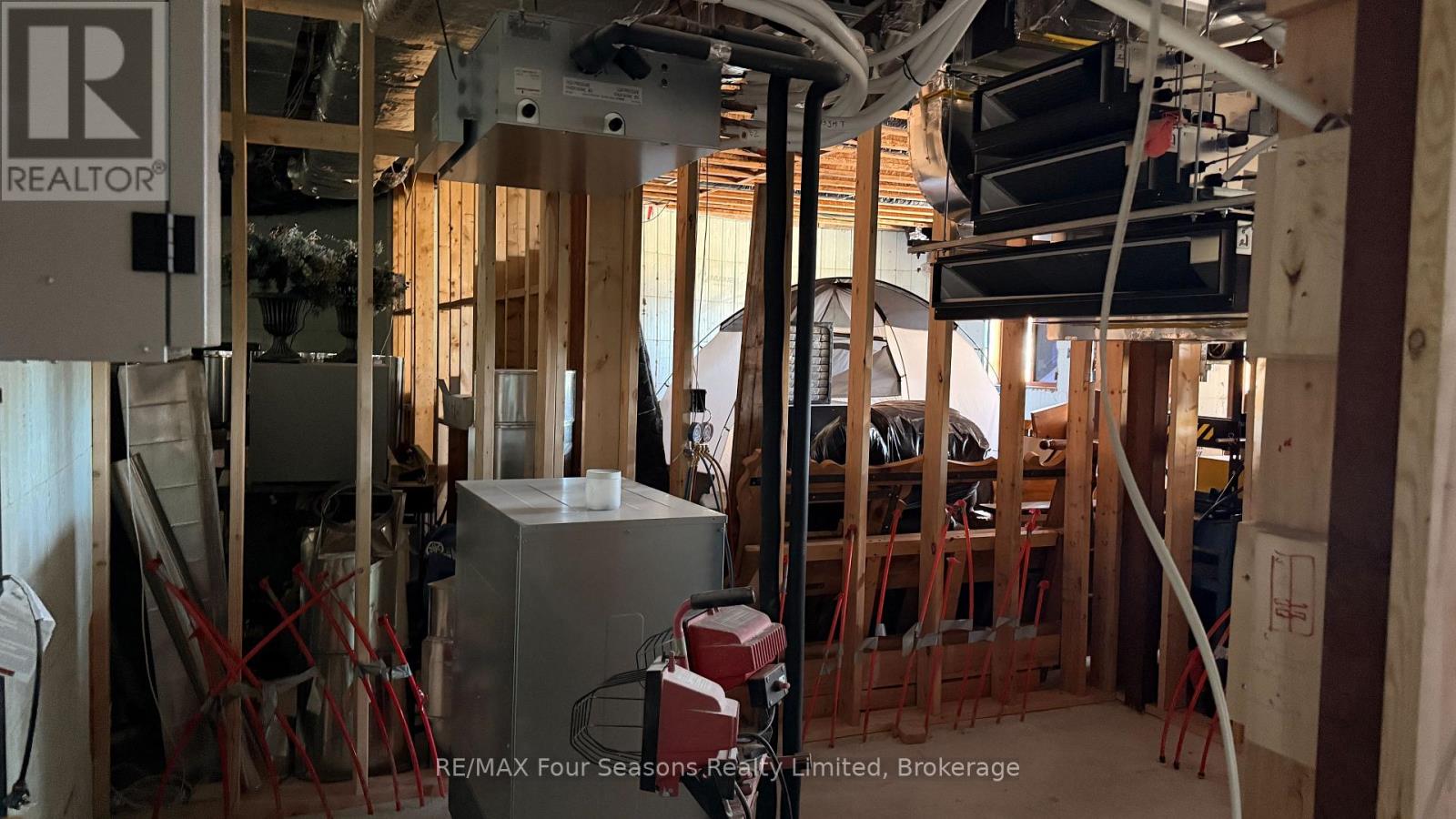 794 Dorcas Bay Road, Northern Bruce Peninsula, Ontario  N0H 2R0 - Photo 28 - X12823142