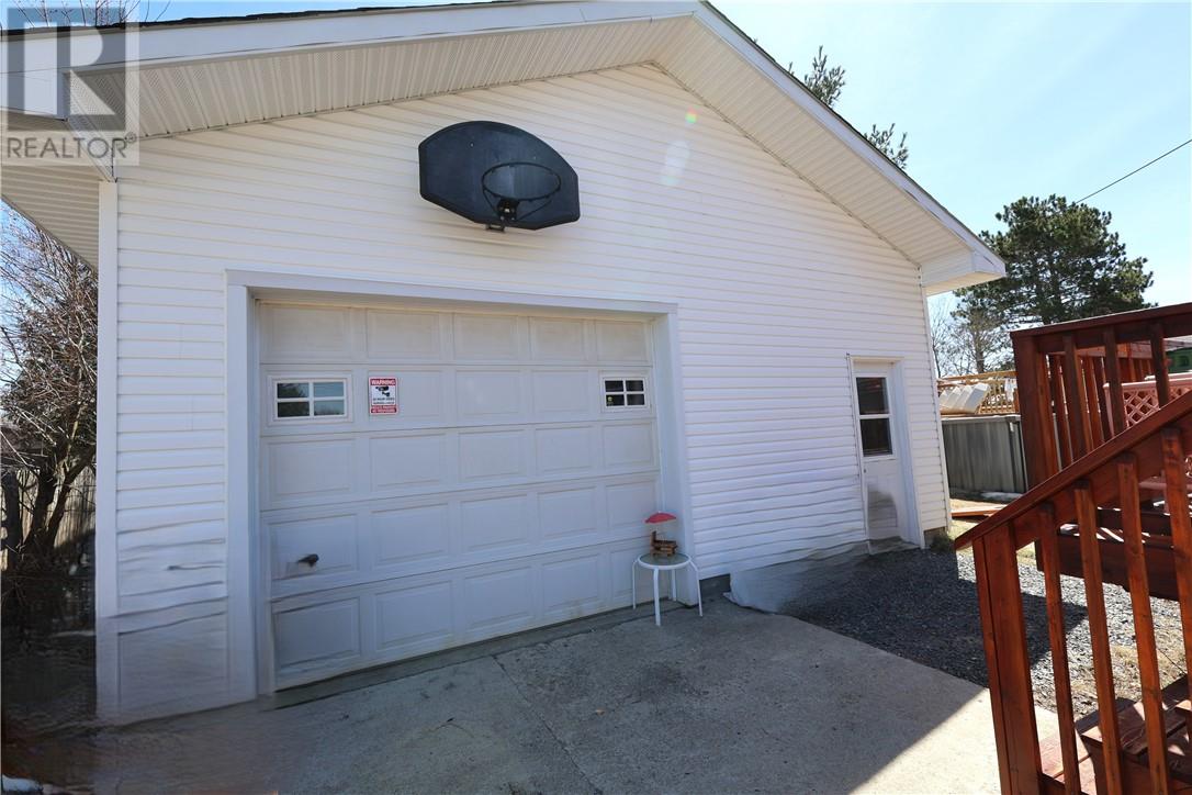 4290 St. Michel Street, Hanmer, Ontario  P3P 1N2 - Photo 2 - 2126983