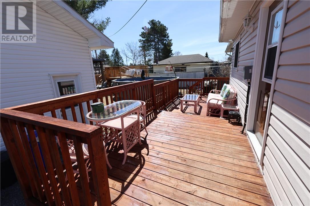 4290 St. Michel Street, Hanmer, Ontario  P3P 1N2 - Photo 6 - 2126983