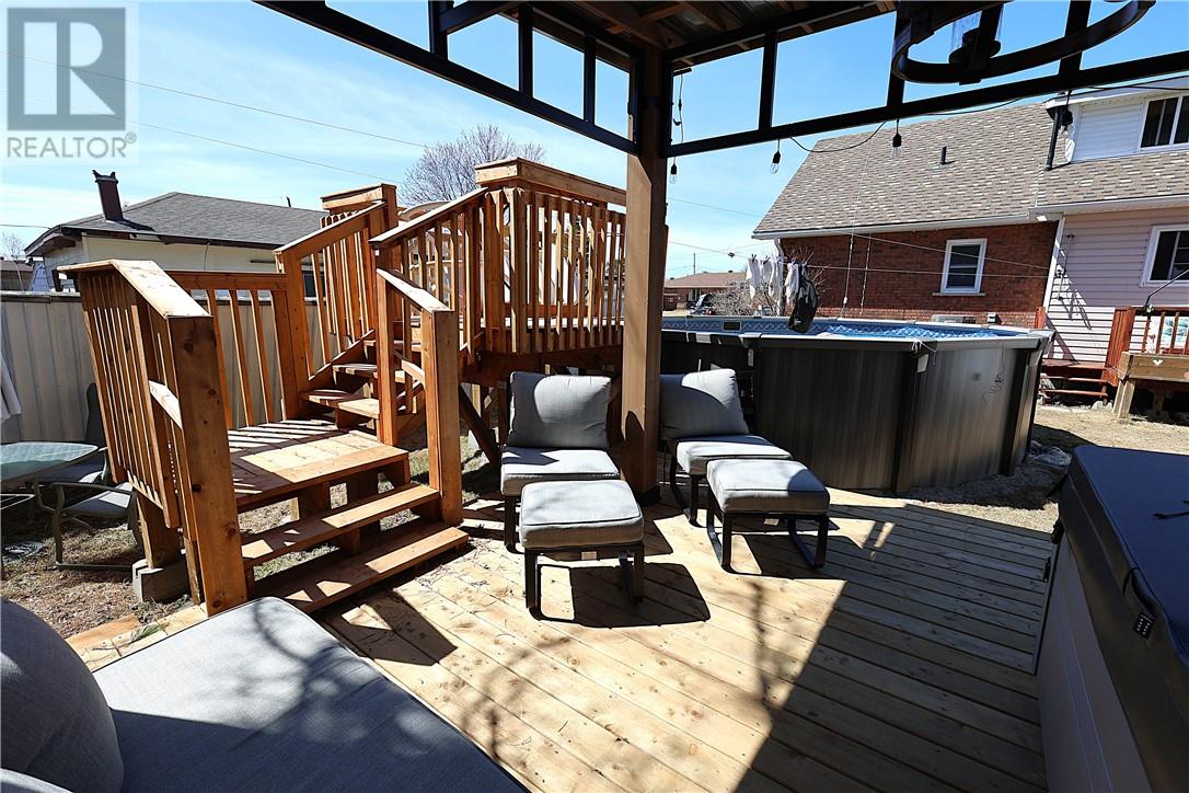 4290 St. Michel Street, Hanmer, Ontario  P3P 1N2 - Photo 8 - 2126983