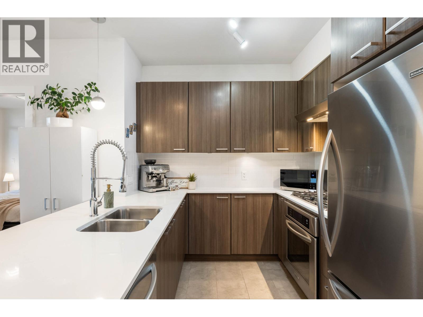 2504 2789 Shaughnessy Street, Port Coquitlam, British Columbia  V3C 0C3 - Photo 11 - R3116160