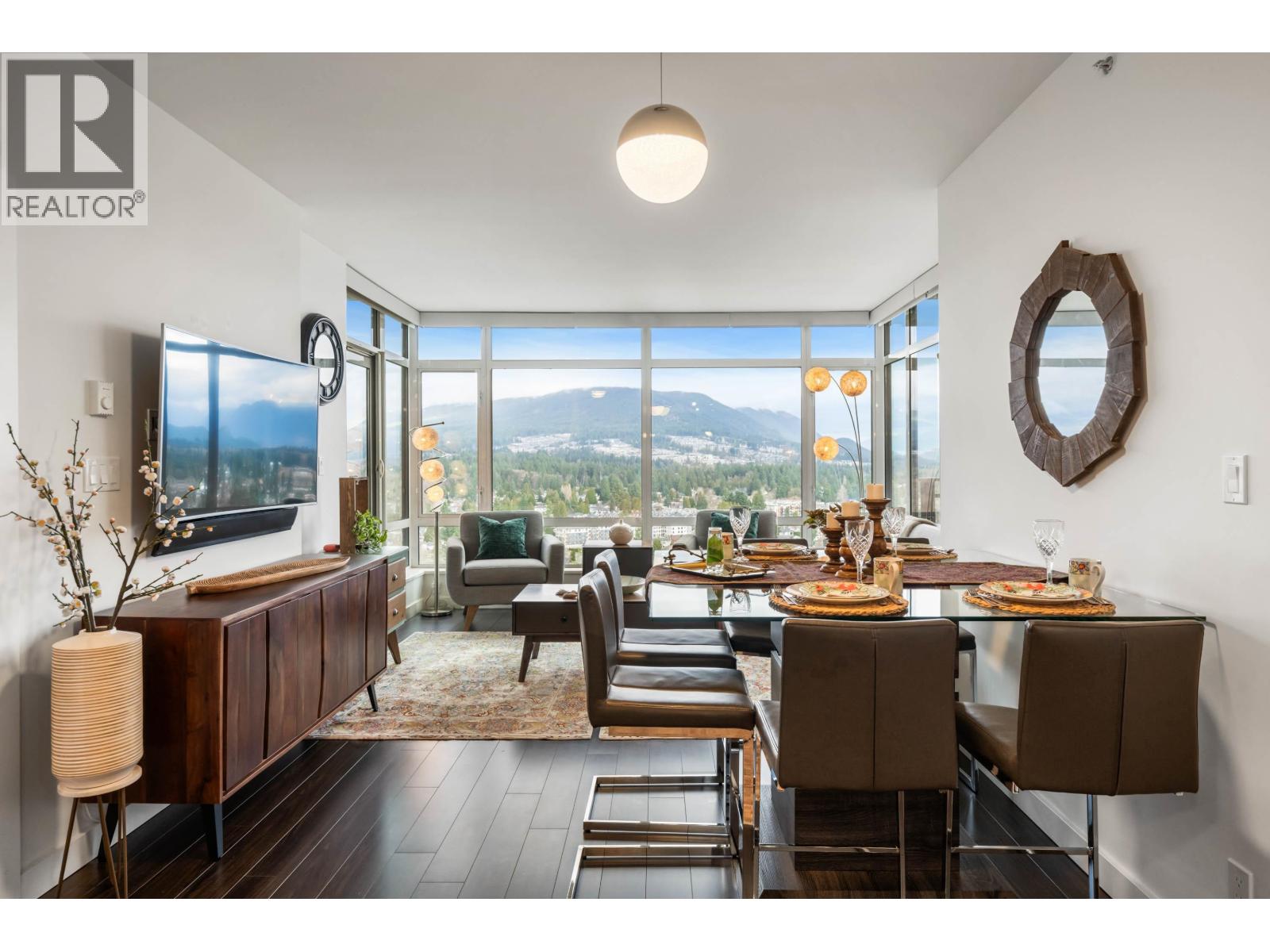 2504 2789 Shaughnessy Street, Port Coquitlam, British Columbia  V3C 0C3 - Photo 3 - R3116160