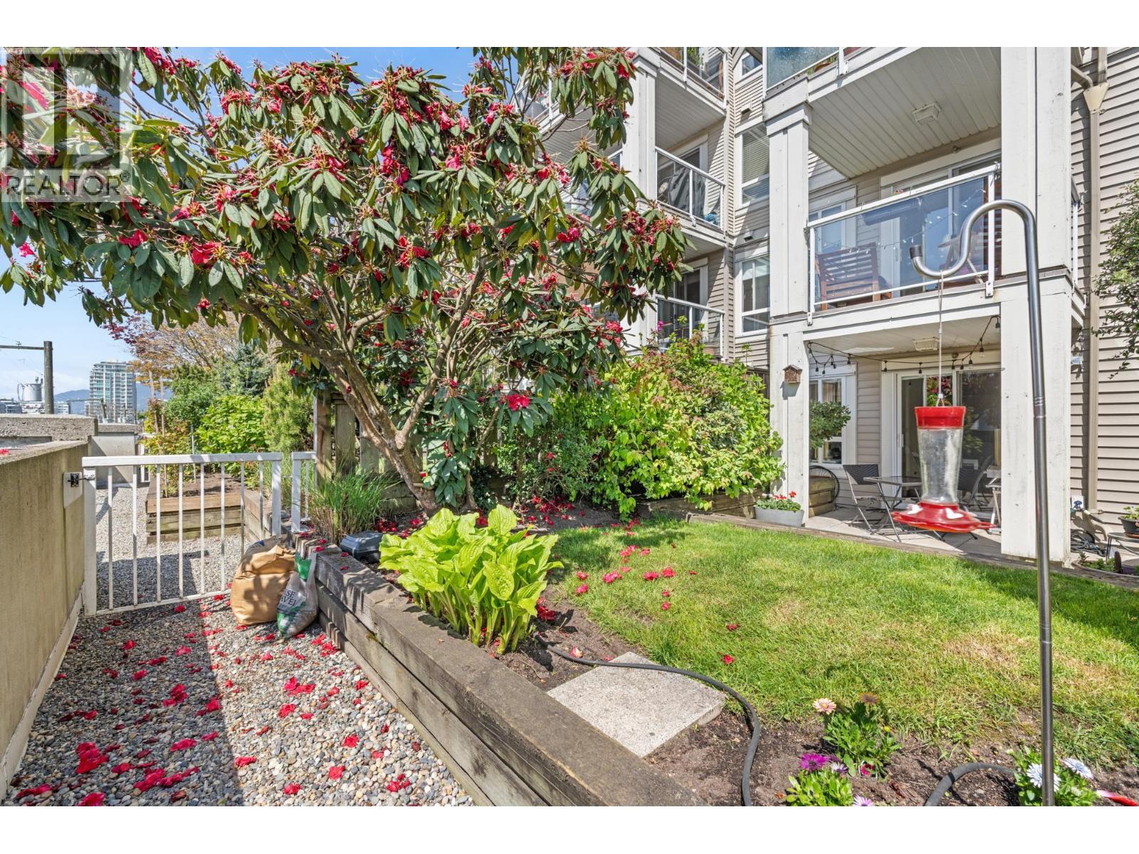 105 365 E 1st Street, North Vancouver, British Columbia  V7L 4W5 - Photo 22 - R3116168