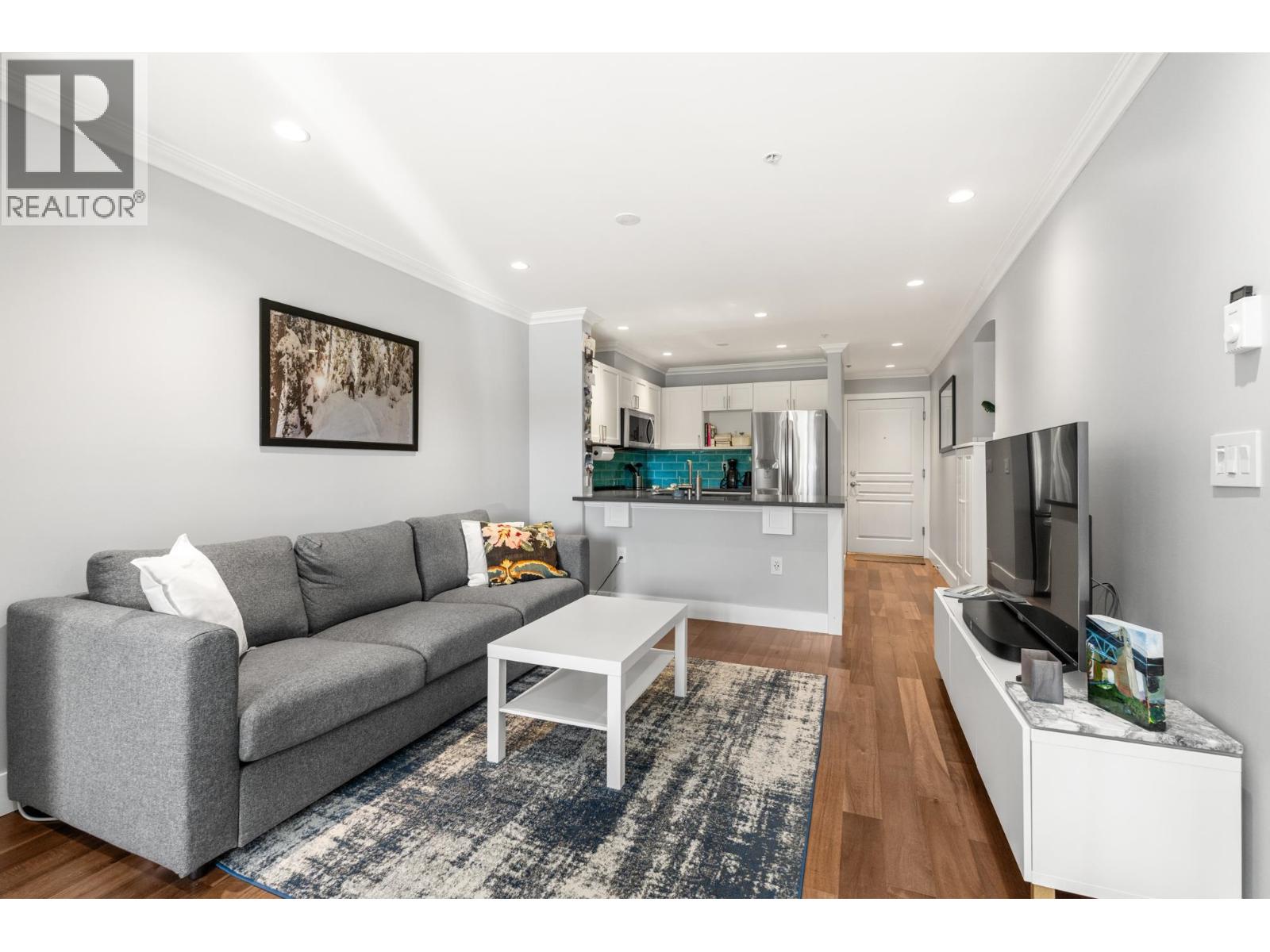 105 365 E 1st Street, North Vancouver, British Columbia  V7L 4W5 - Photo 9 - R3116168