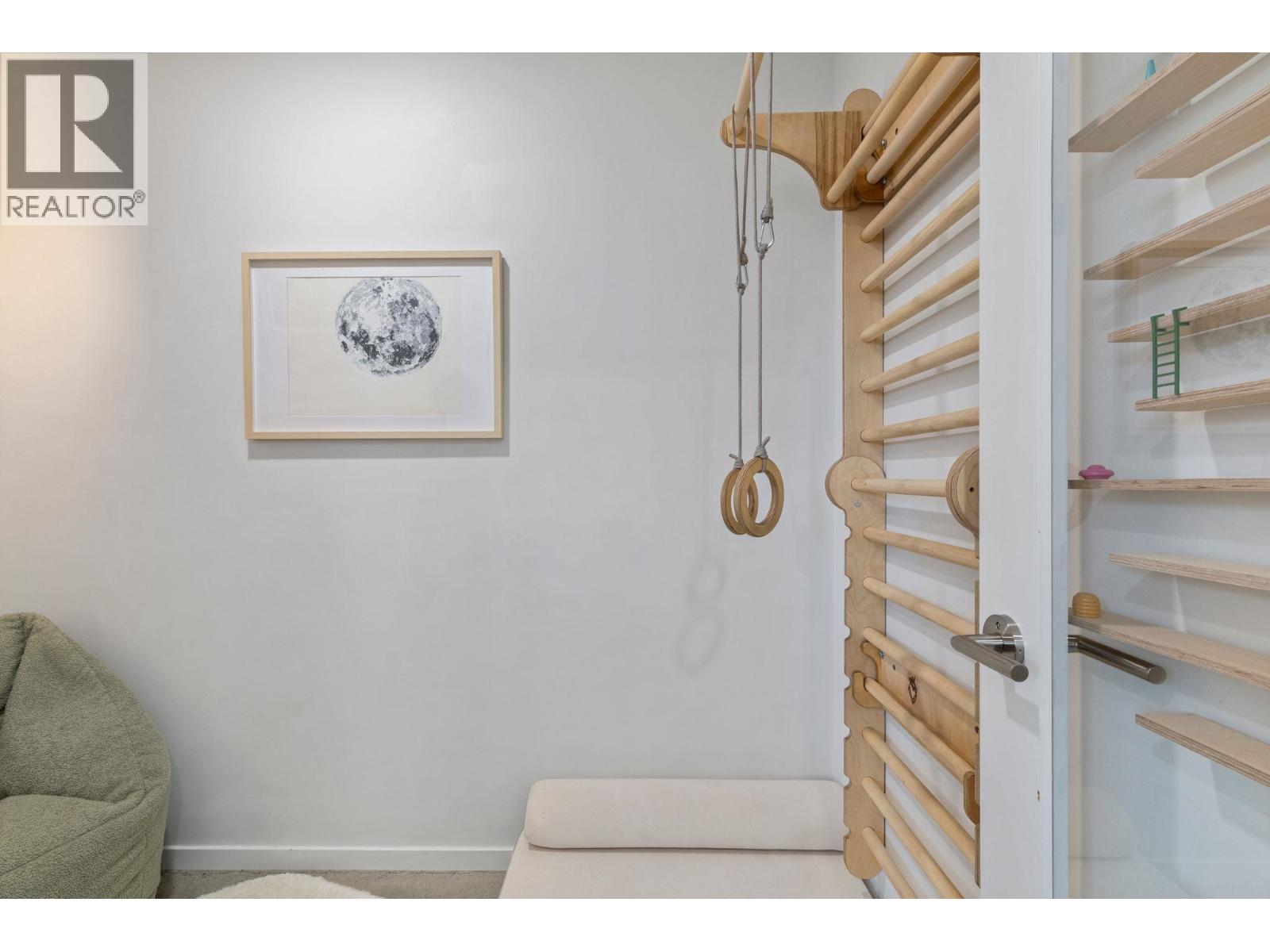 2333 Napier Street, Vancouver, British Columbia  V5L 2P4 - Photo 10 - R3116172