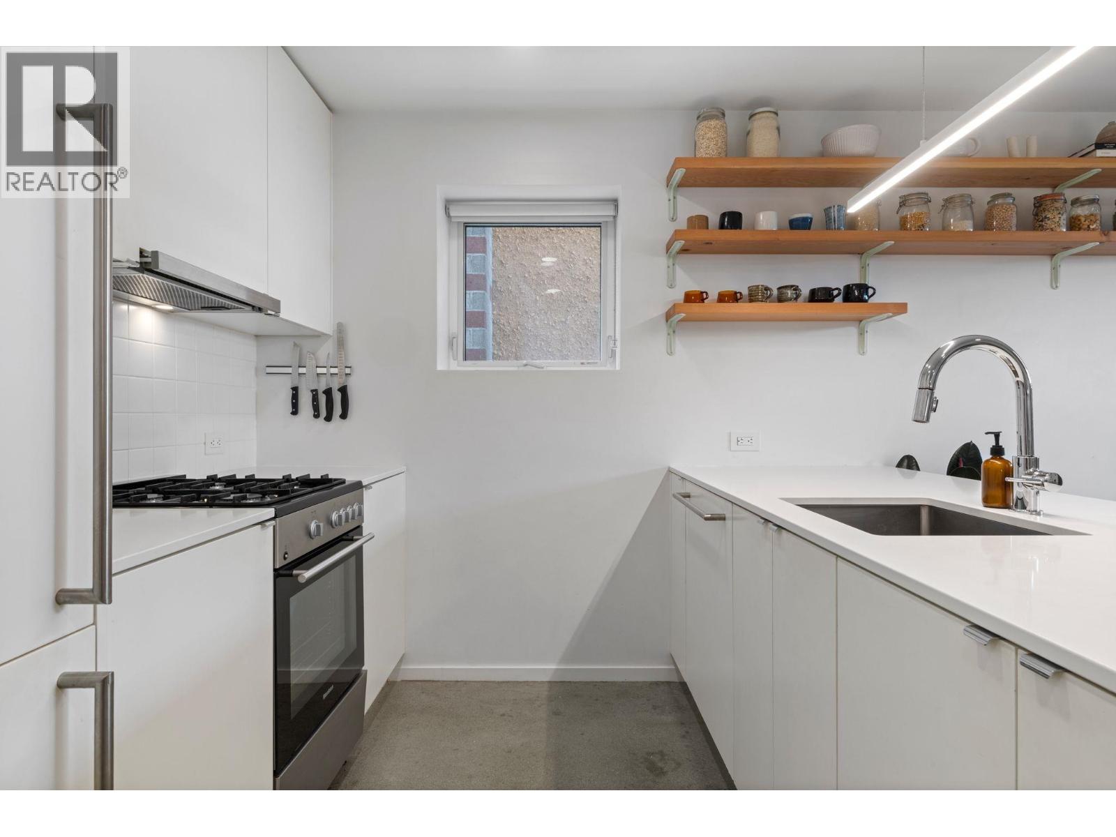 2333 Napier Street, Vancouver, British Columbia  V5L 2P4 - Photo 20 - R3116172