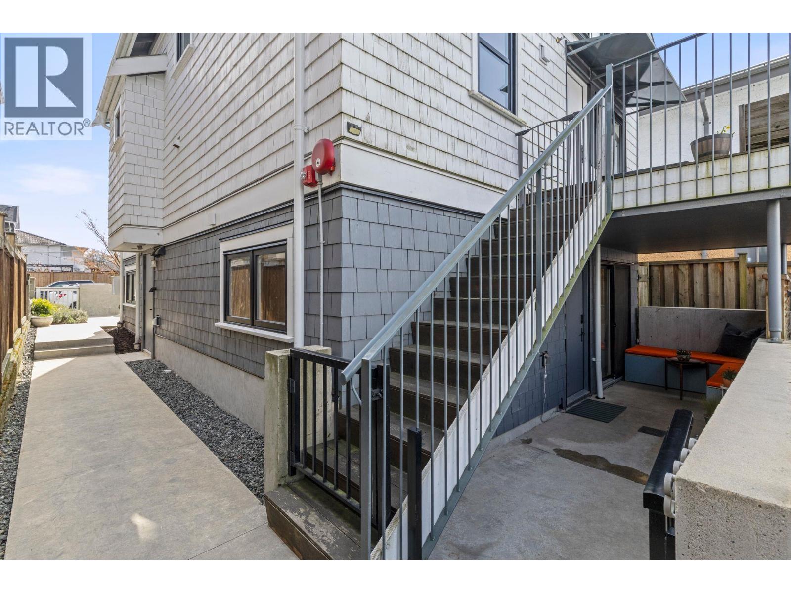 2333 Napier Street, Vancouver, British Columbia  V5L 2P4 - Photo 34 - R3116172