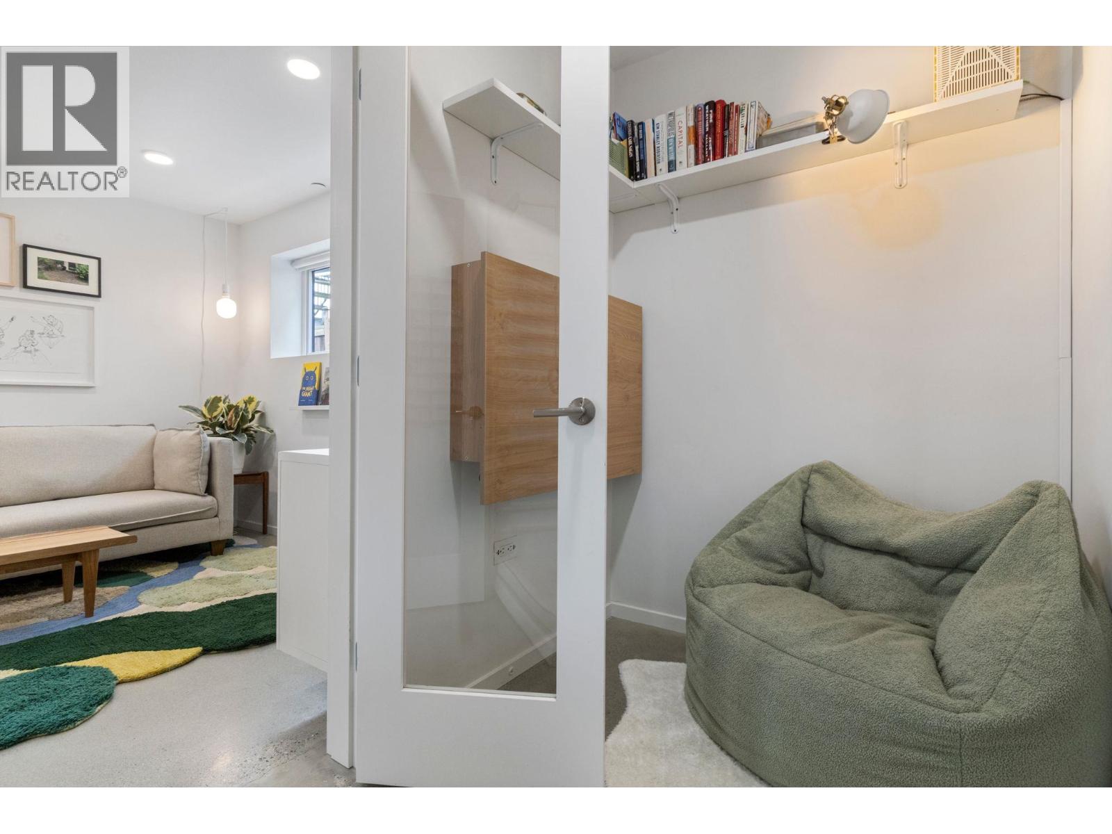 2333 Napier Street, Vancouver, British Columbia  V5L 2P4 - Photo 9 - R3116172