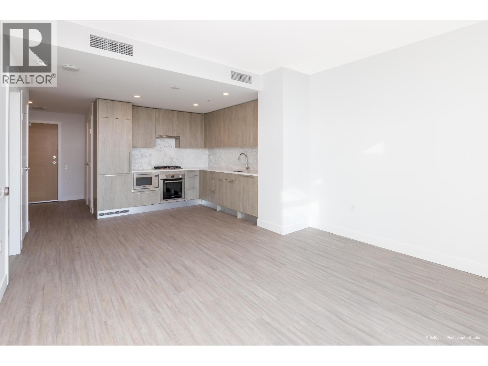 602 6398 Silver Avenue, Burnaby, British Columbia  V5H 0K7 - Photo 10 - R3116185