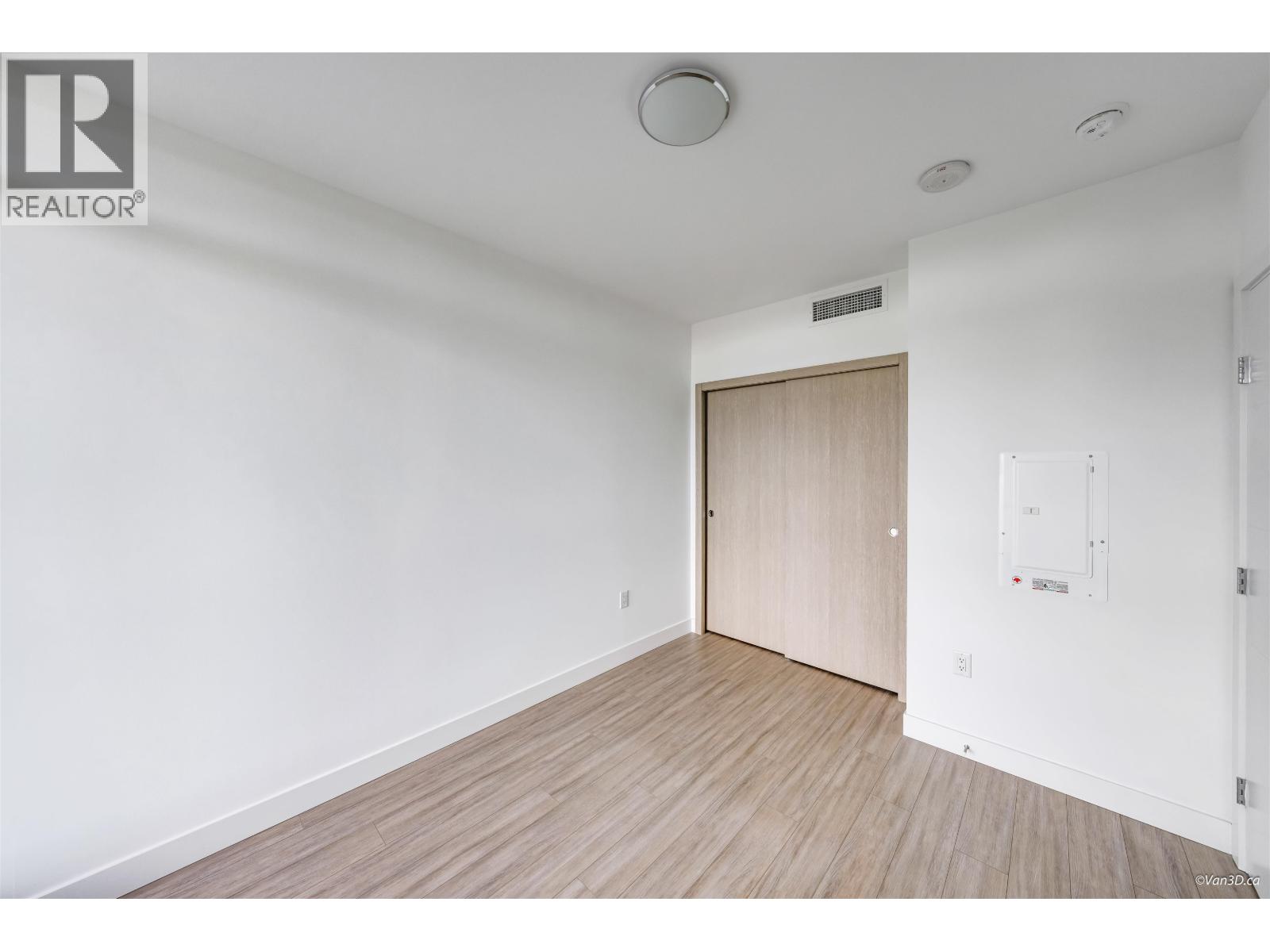 602 6398 Silver Avenue, Burnaby, British Columbia  V5H 0K7 - Photo 12 - R3116185