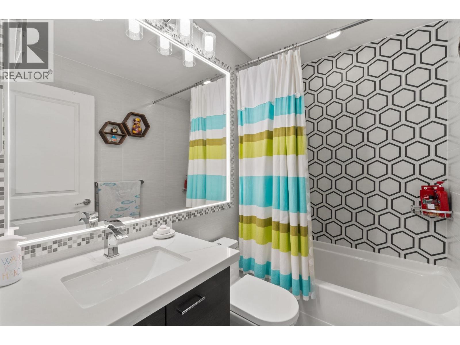 72 3010 Riverbend Drive, Coquitlam, British Columbia  V3C 0B8 - Photo 15 - R3116188