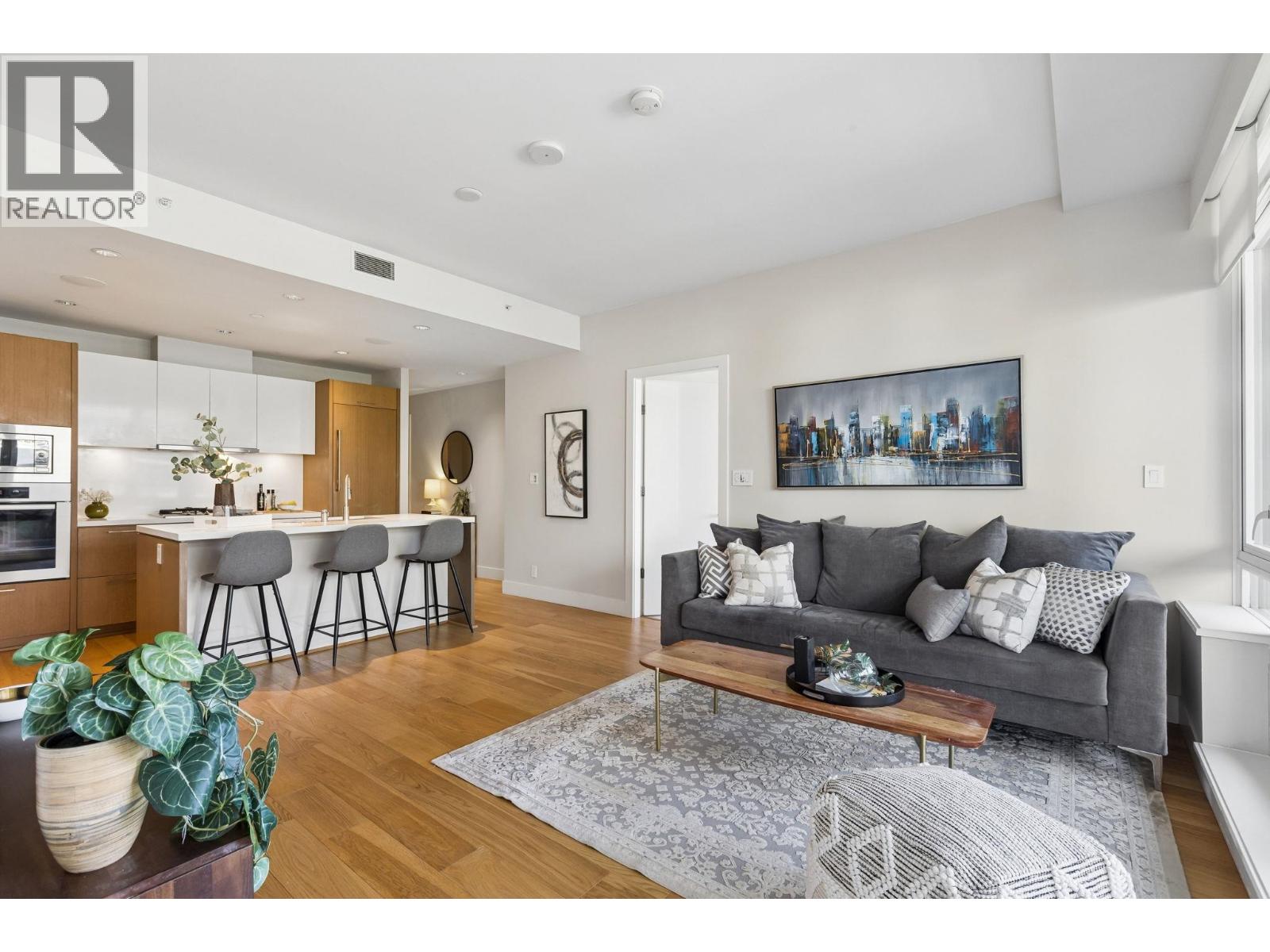 204 866 Arthur Erickson Place, West Vancouver, British Columbia  V7T 0B2 - Photo 4 - R3116189