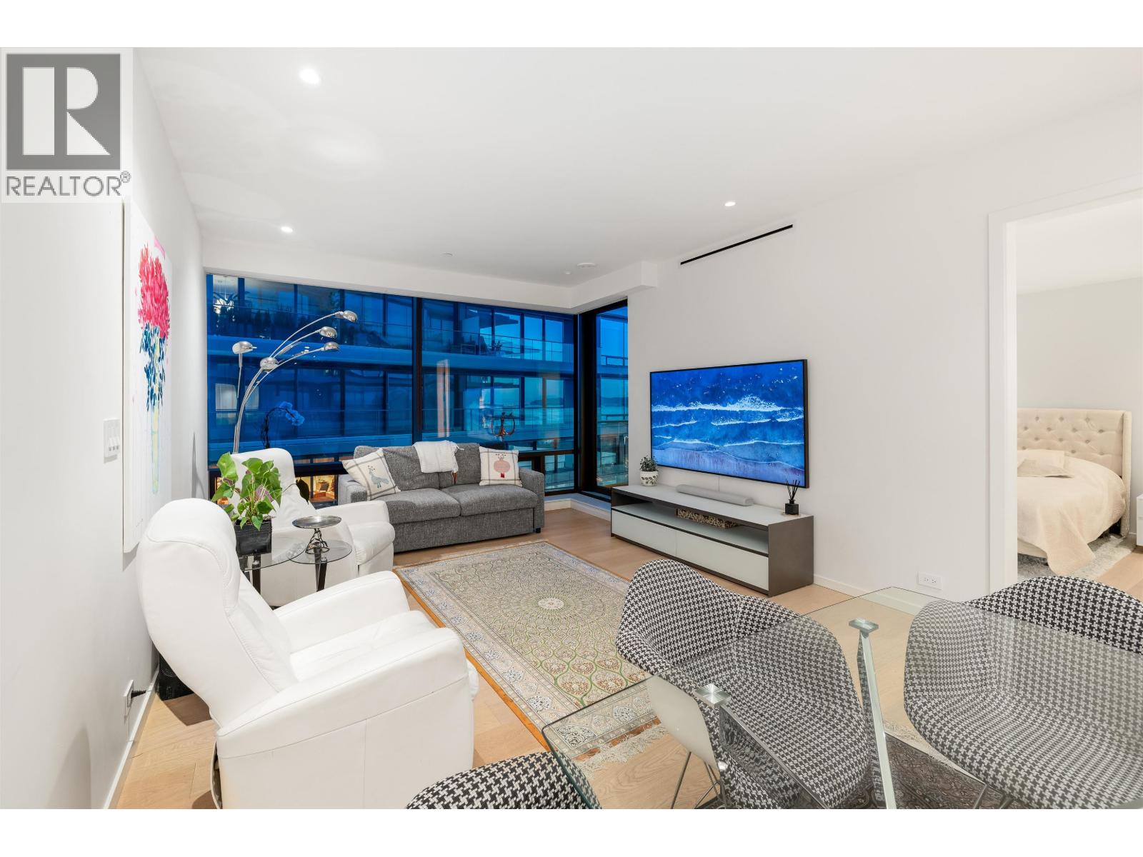 402 1355 Bellevue Avenue, West Vancouver, British Columbia  V7T 0B4 - Photo 12 - R3116197