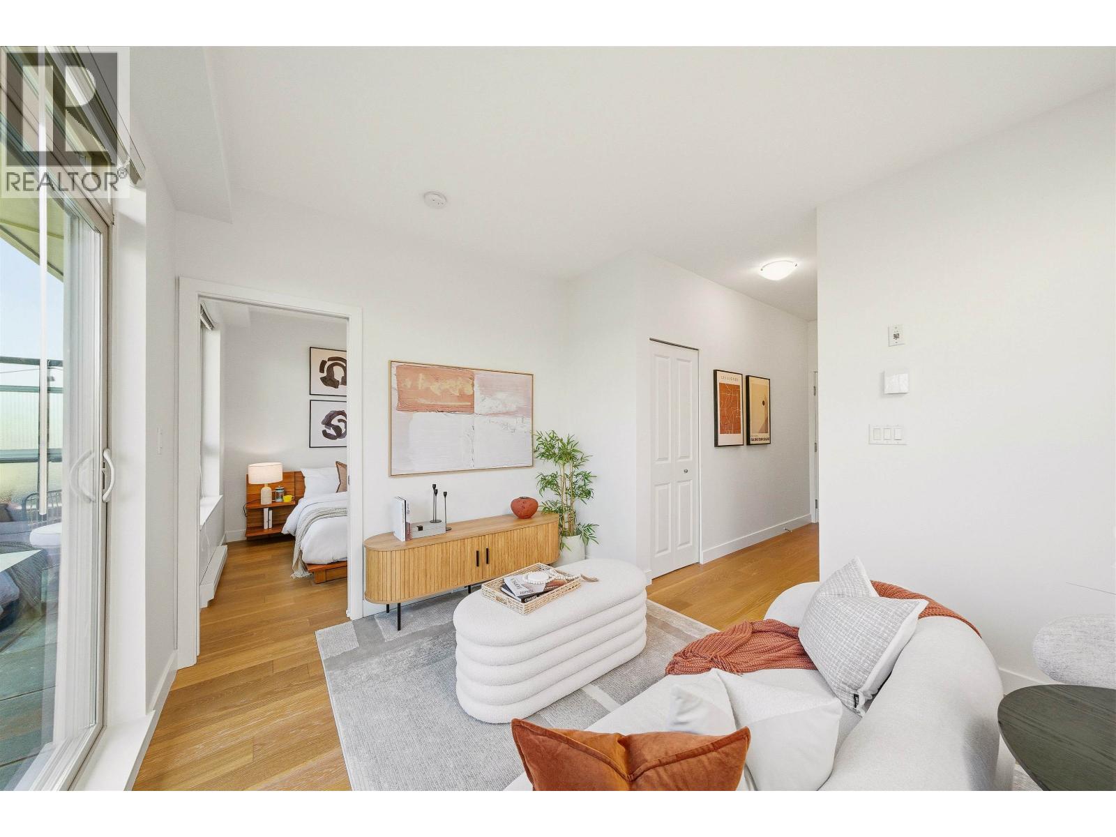 Ph17 688 E 17th Avenue, Vancouver, British Columbia  V5V 0A8 - Photo 7 - R3116200