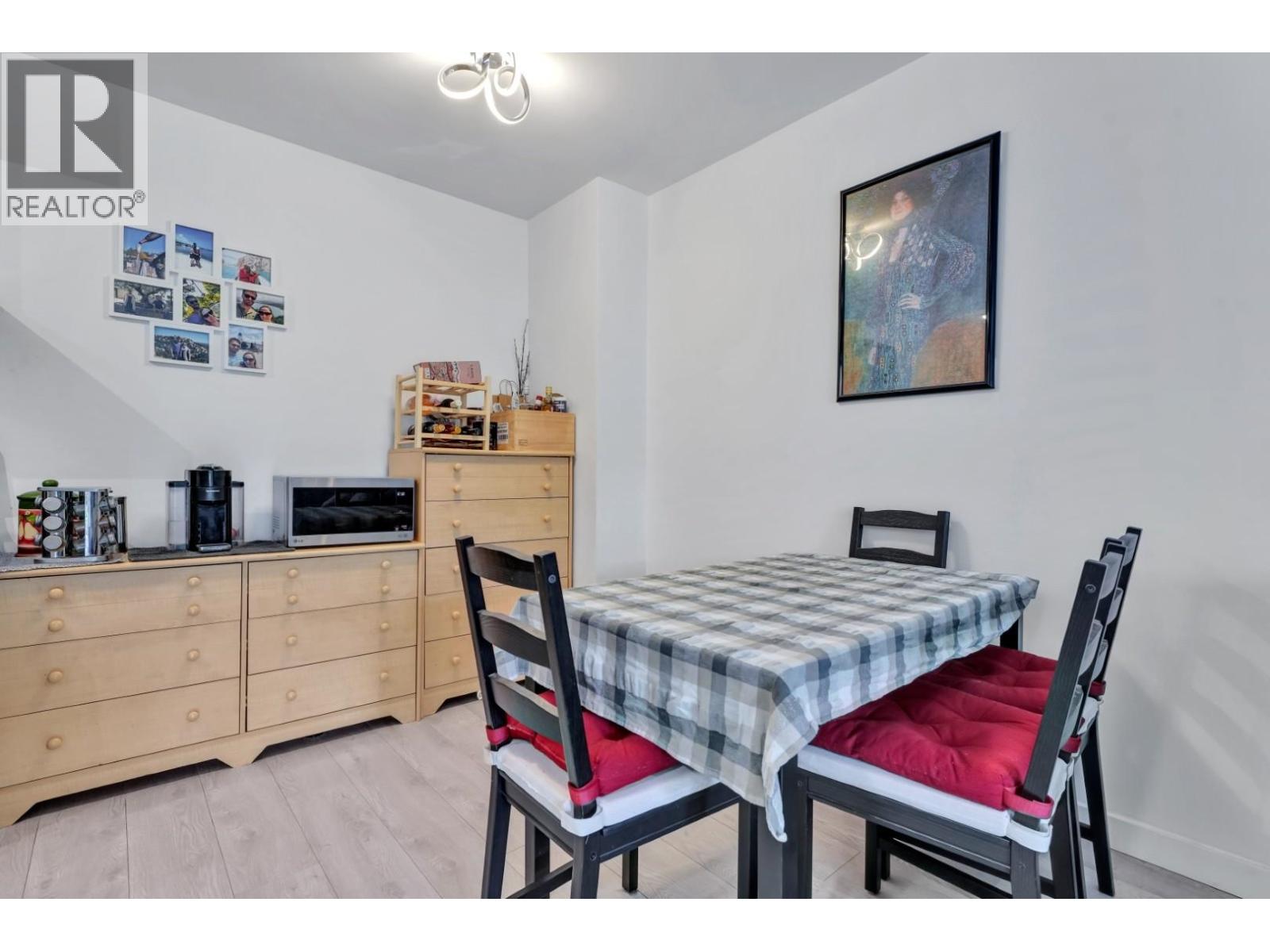 304 9847 Manchester Drive, Burnaby, British Columbia  V3N 4P4 - Photo 11 - R3116208