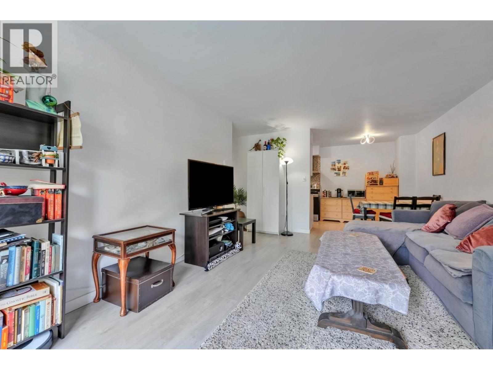 304 9847 Manchester Drive, Burnaby, British Columbia  V3N 4P4 - Photo 14 - R3116208