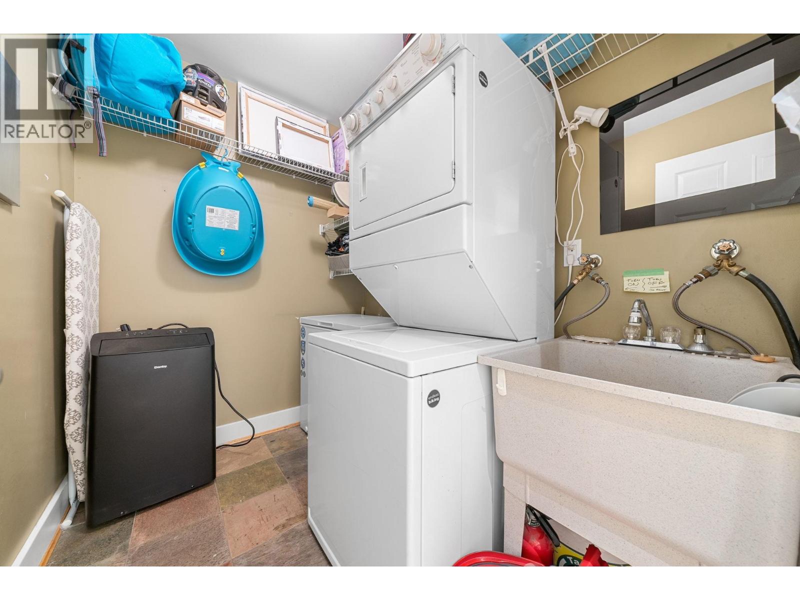 209 1720 W 12th Avenue, Vancouver, British Columbia  V6J 2E6 - Photo 26 - R3116220