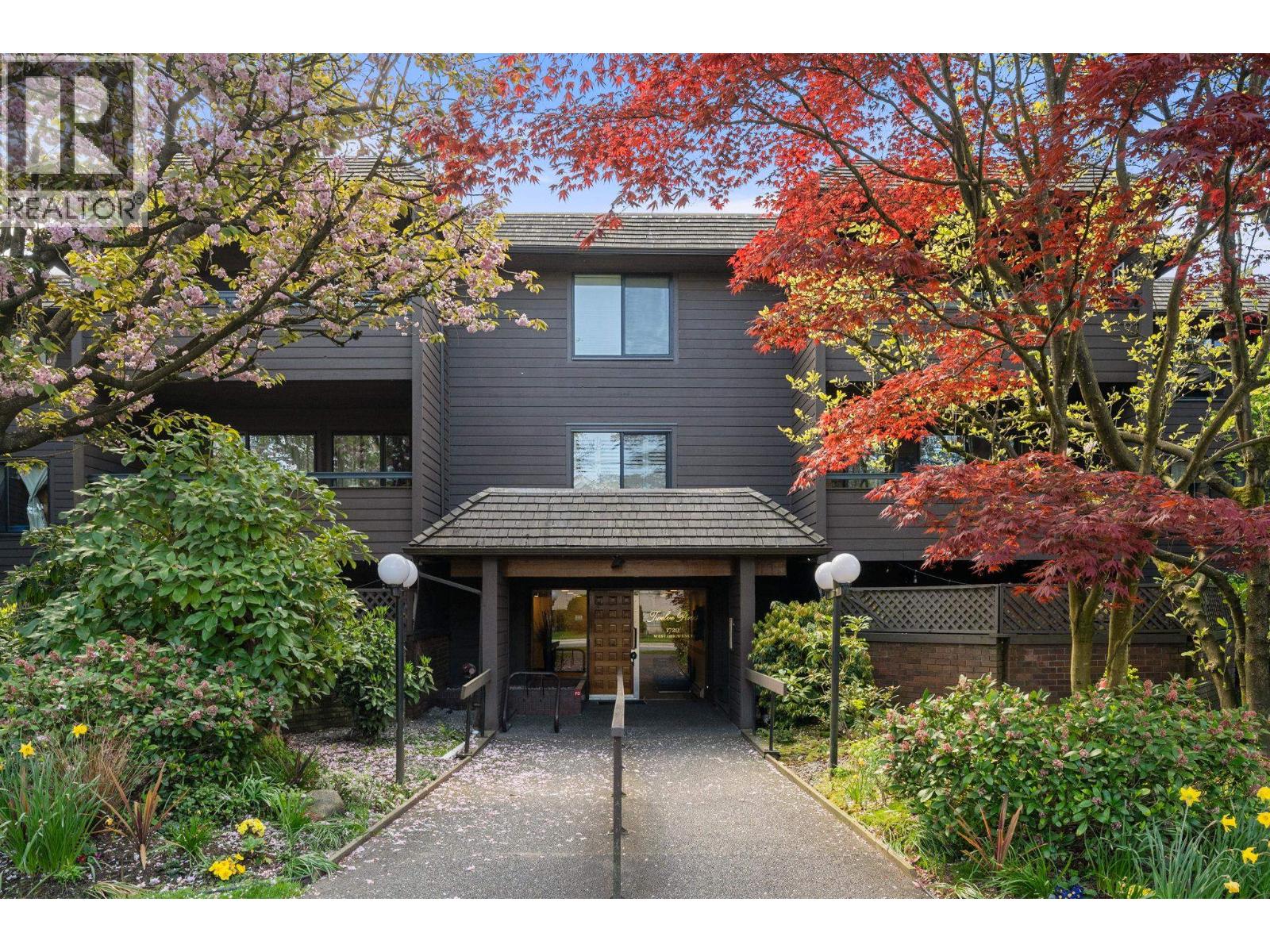 209 1720 W 12th Avenue, Vancouver, British Columbia  V6J 2E6 - Photo 32 - R3116220