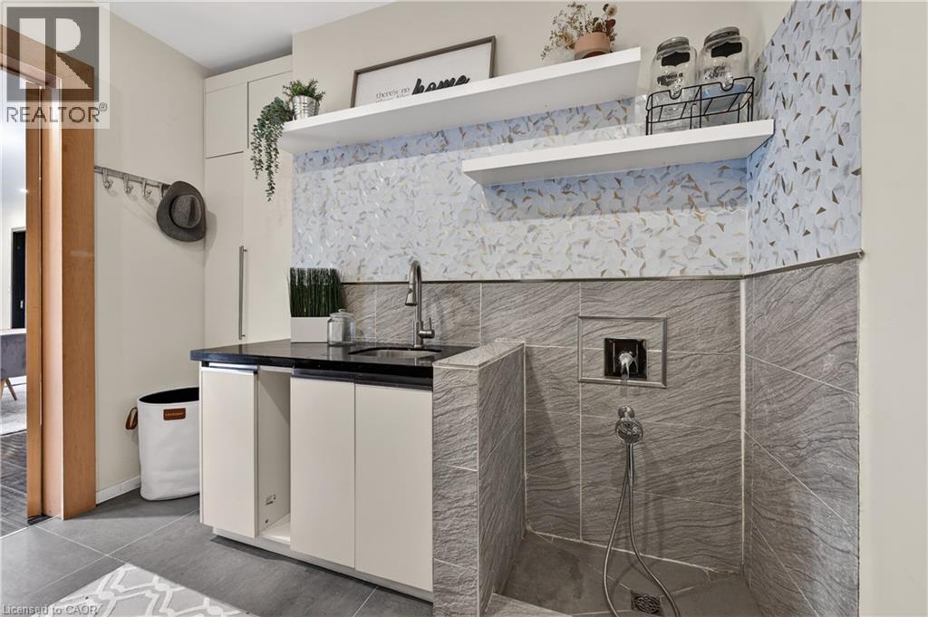 237b Main Street W, Grimsby, Ontario  L3M 1S1 - Photo 15 - 40824461