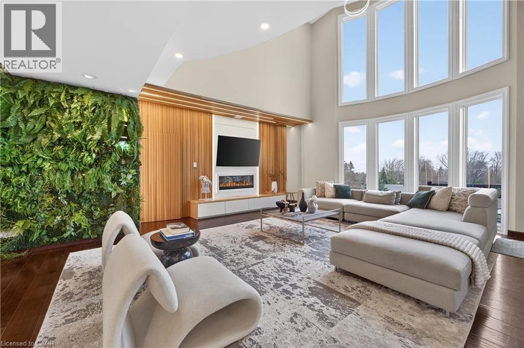 237b Main Street W, Grimsby, Ontario  L3M 1S1 - Photo 2 - 40824461