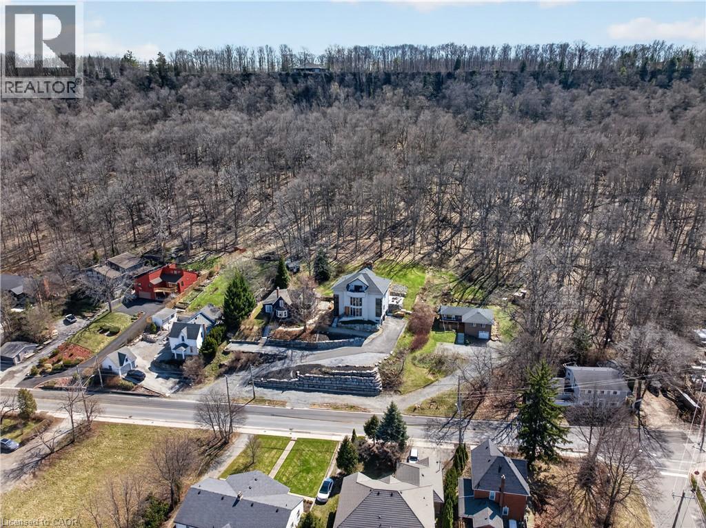 237b Main Street W, Grimsby, Ontario  L3M 1S1 - Photo 45 - 40824461