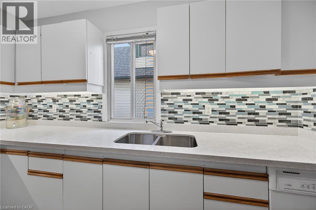 76 Wexford Avenue S, Hamilton, Ontario  L8K 2N6 - Photo 17 - 40824249