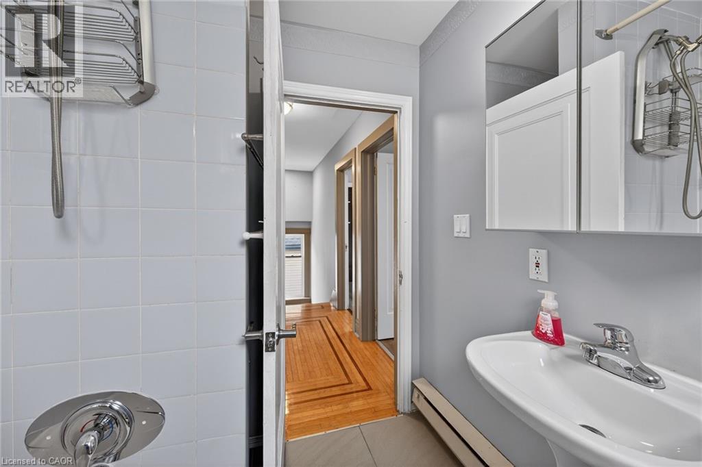 76 Wexford Avenue S, Hamilton, Ontario  L8K 2N6 - Photo 26 - 40824249