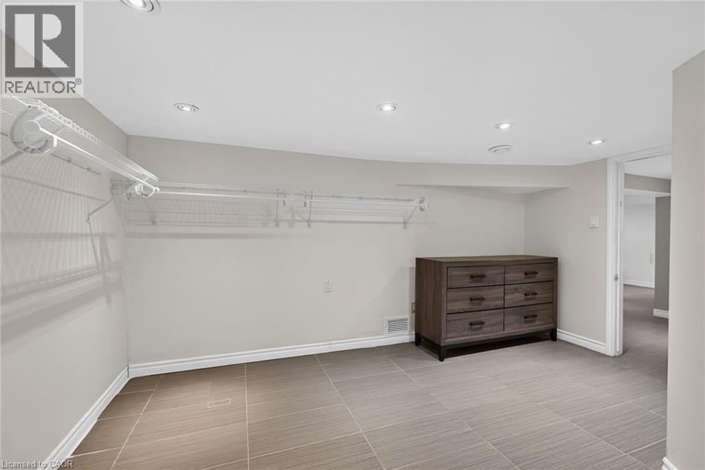 76 Wexford Avenue S, Hamilton, Ontario  L8K 2N6 - Photo 34 - 40824249