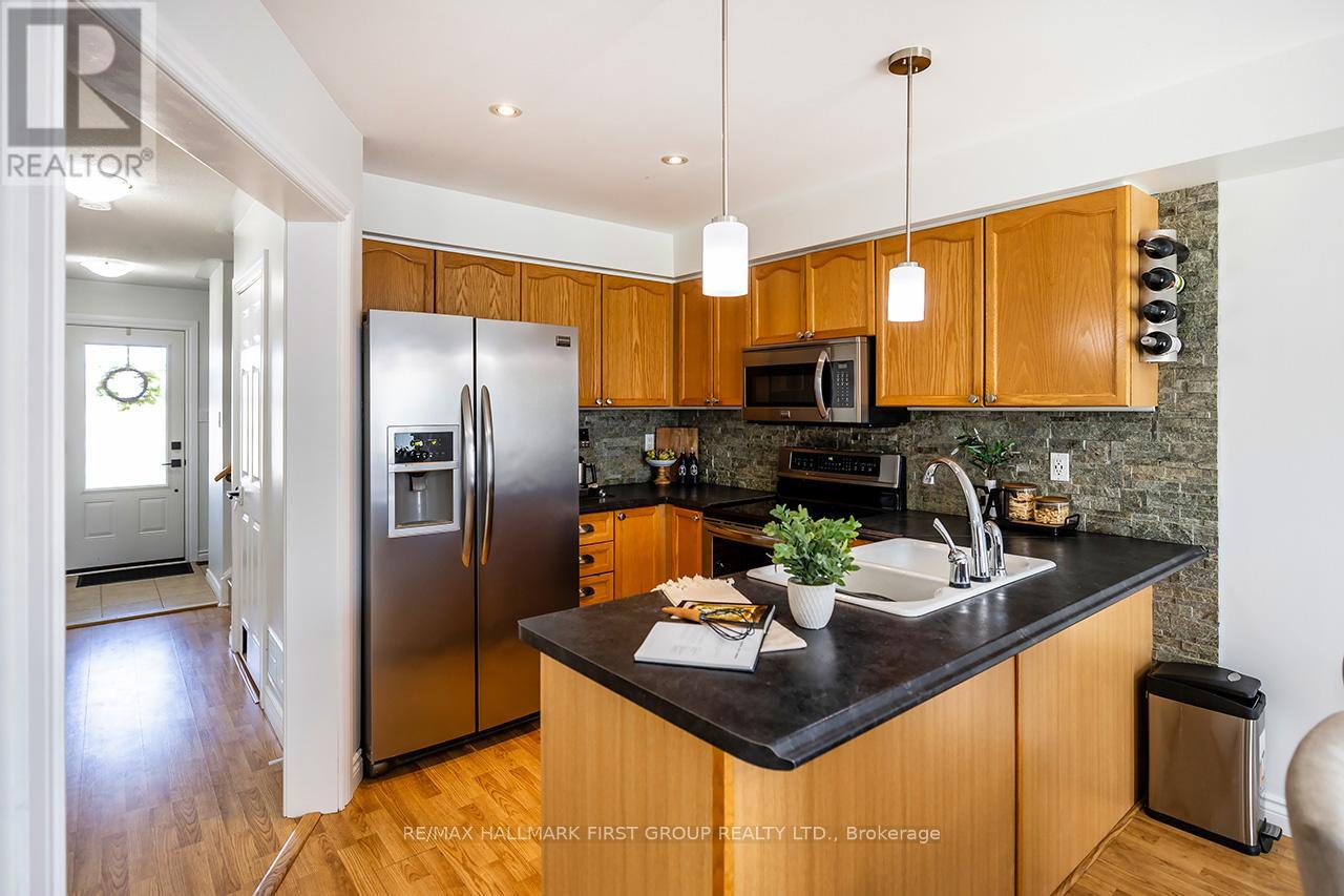 46 Steinway Drive, Scugog, Ontario  L9L 1V3 - Photo 4 - E13049862