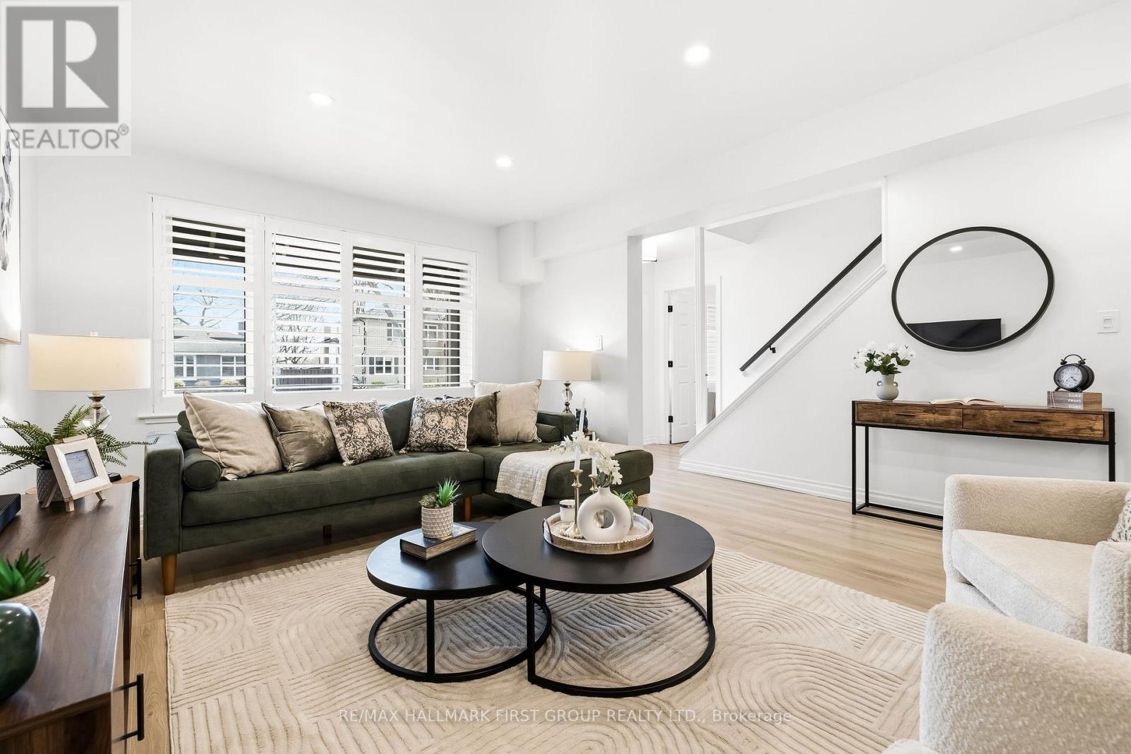 953 Vistula Drive, Pickering (West Shore), Ontario  L1W 2L7 - Photo 12 - E13049892