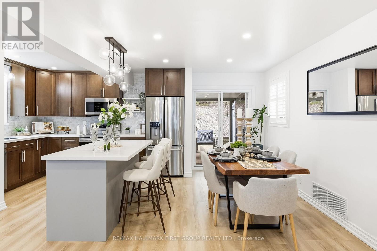 953 Vistula Drive, Pickering (West Shore), Ontario  L1W 2L7 - Photo 13 - E13049892