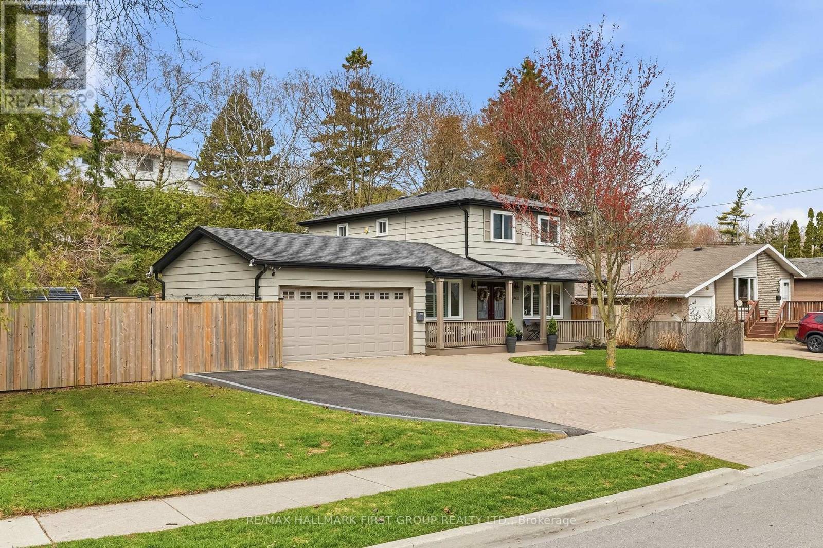 953 Vistula Drive, Pickering (West Shore), Ontario  L1W 2L7 - Photo 2 - E13049892