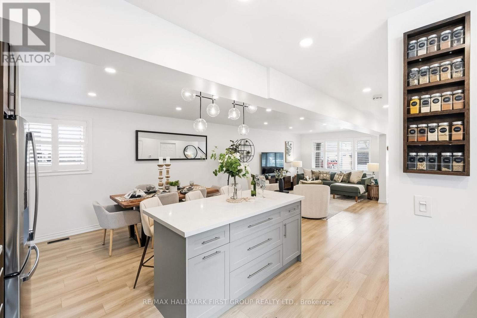 953 Vistula Drive, Pickering (West Shore), Ontario  L1W 2L7 - Photo 21 - E13049892