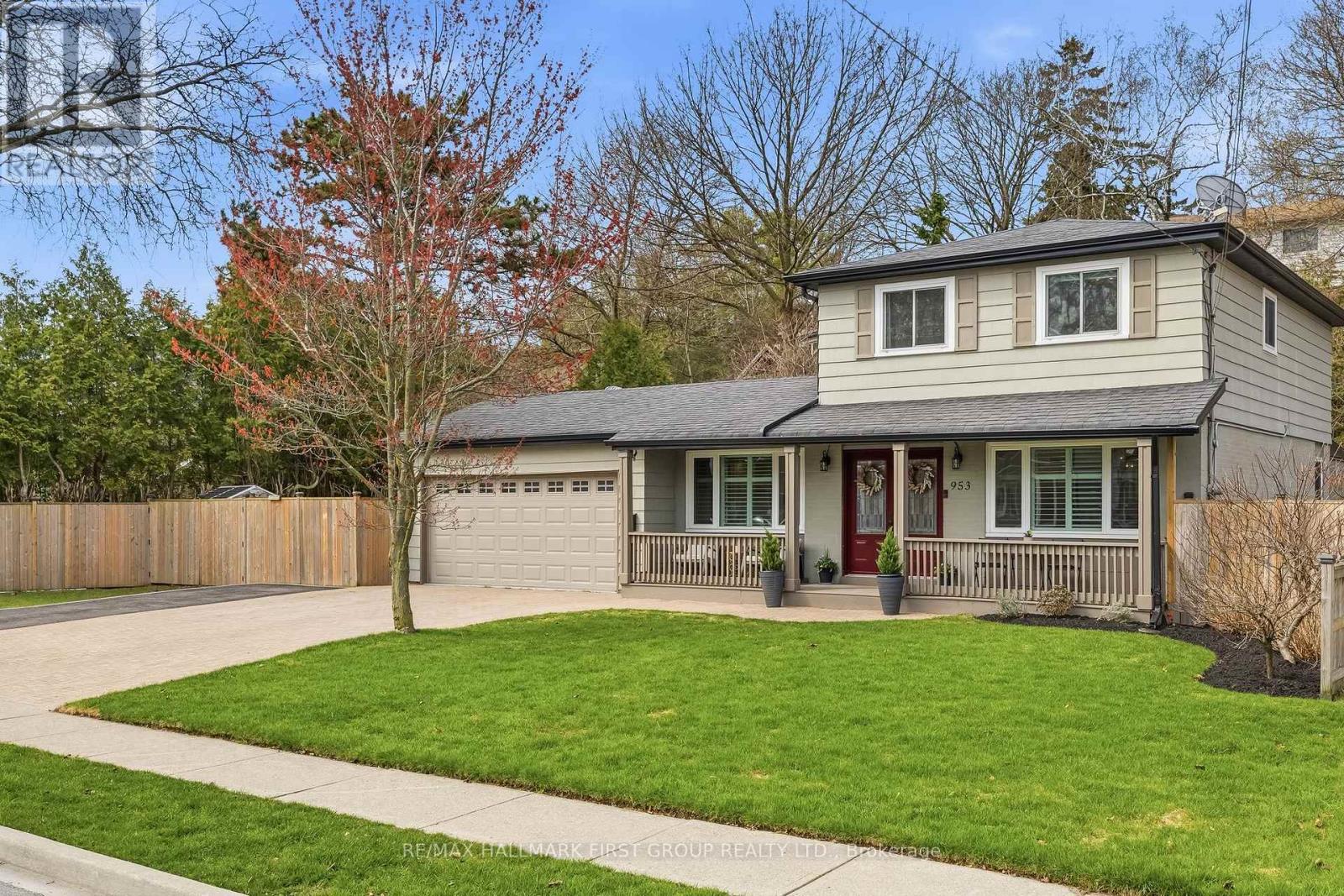 953 Vistula Drive, Pickering (West Shore), Ontario  L1W 2L7 - Photo 3 - E13049892