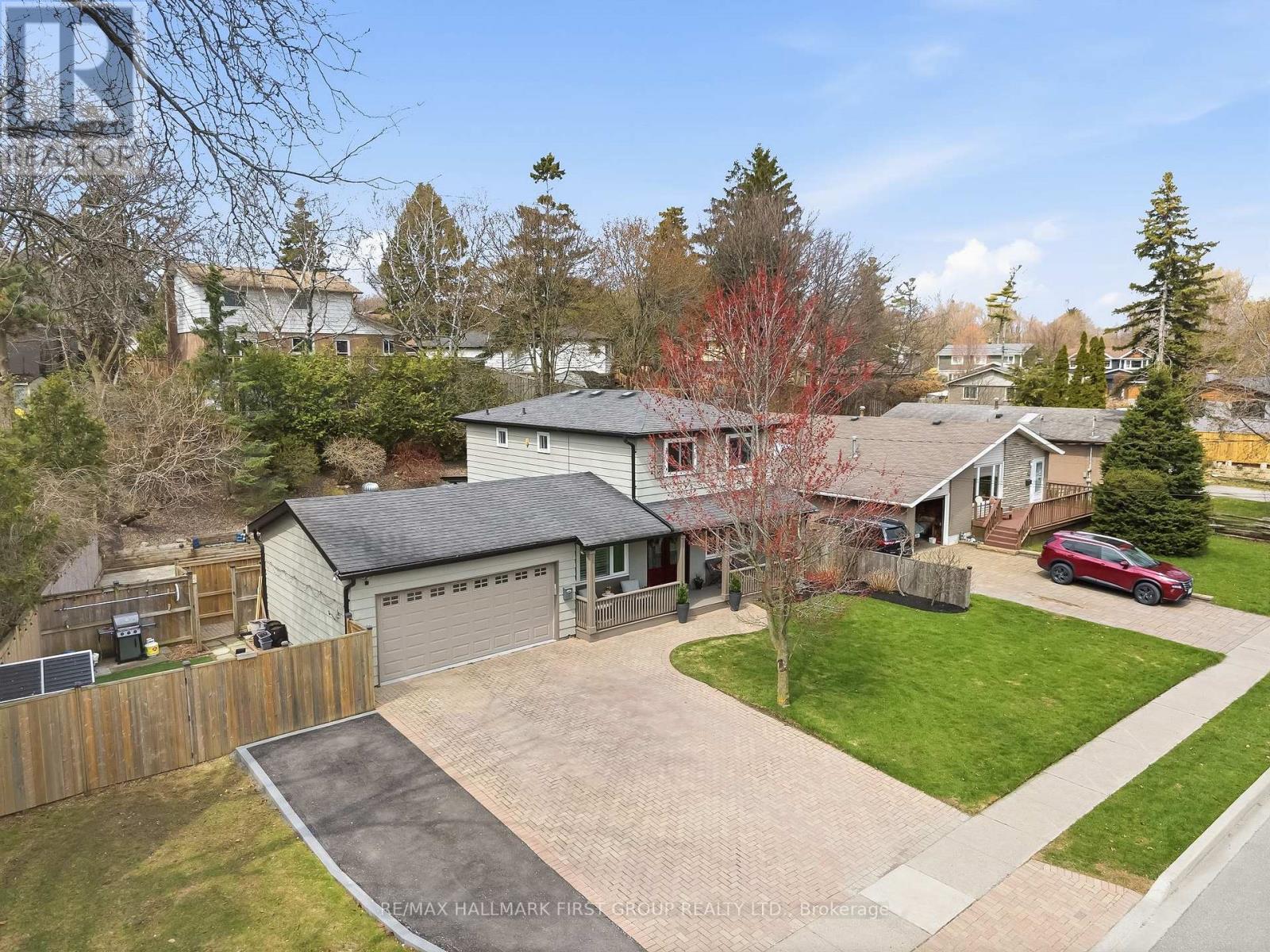 953 Vistula Drive, Pickering (West Shore), Ontario  L1W 2L7 - Photo 4 - E13049892