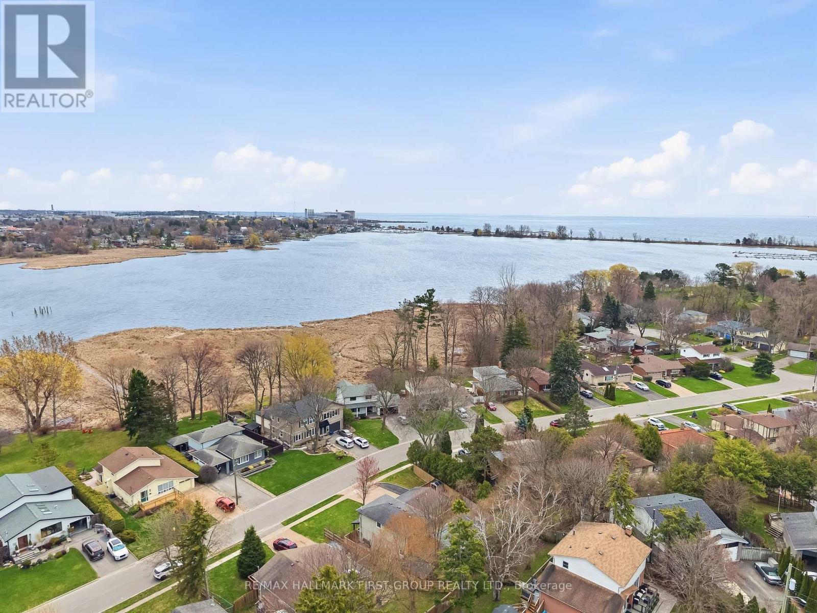 953 Vistula Drive, Pickering (West Shore), Ontario  L1W 2L7 - Photo 41 - E13049892