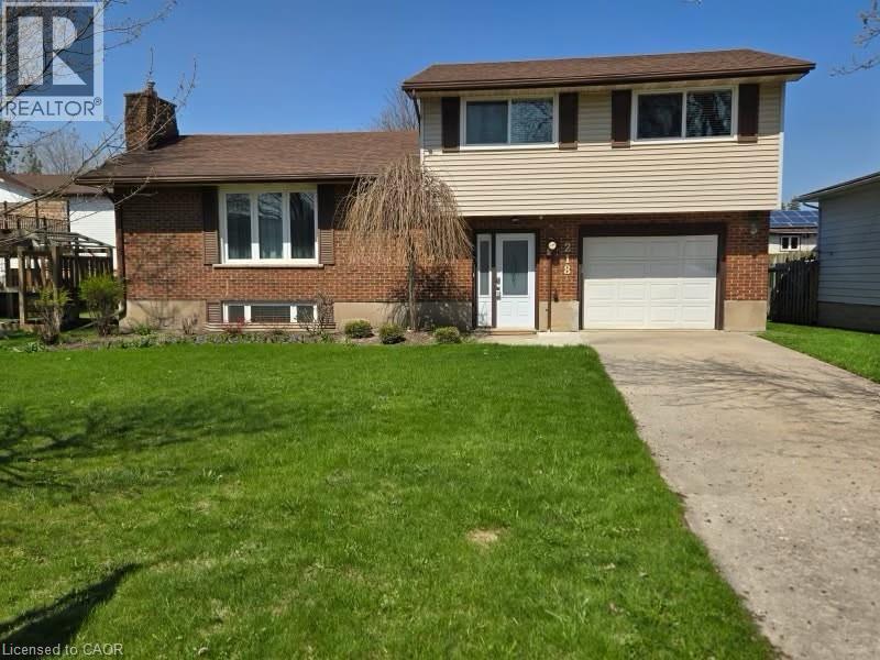 218 ARRIS Crescent, Mitchell, Ontario