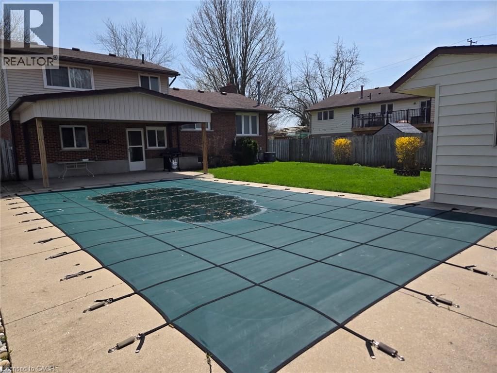 218 Arris Crescent, Mitchell, Ontario  N0K 1N0 - Photo 35 - 40807832