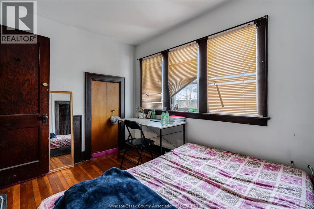 360 Rankin, Windsor, Ontario  N9B 2R7 - Photo 15 - 26003242