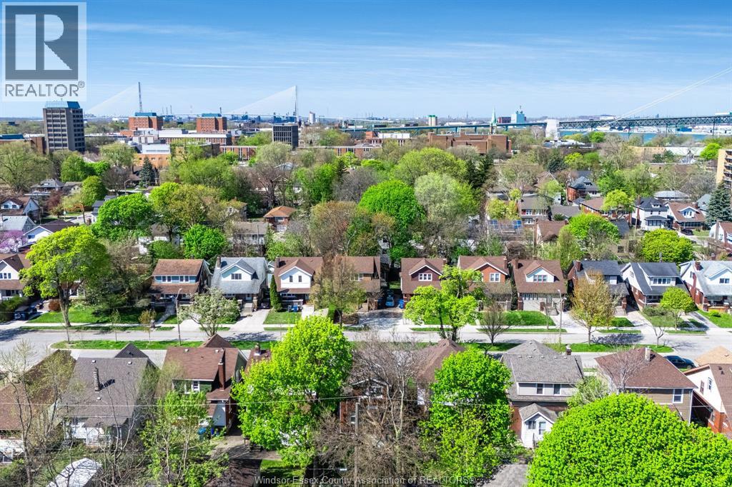 360 Rankin, Windsor, Ontario  N9B 2R7 - Photo 33 - 26003242