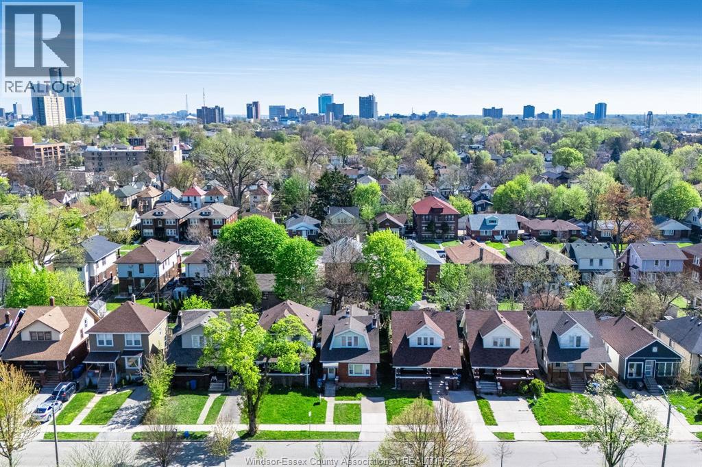 360 Rankin, Windsor, Ontario  N9B 2R7 - Photo 30 - 26003242