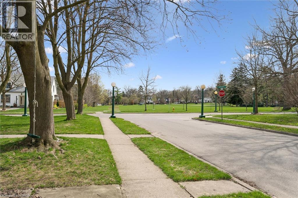 33 Aberdeen Road N, Cambridge, Ontario  N1S 2X1 - Photo 48 - 40820411