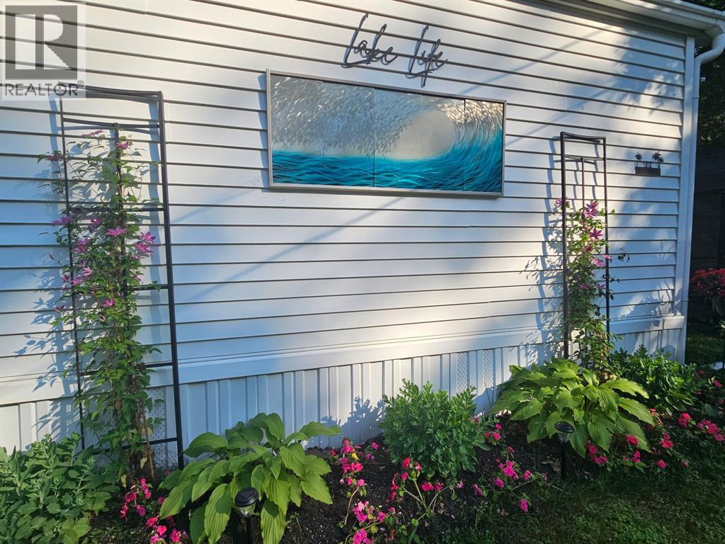 9951 Northville Crescent Unit# 11, Lambton Shores, Ontario  N0M 2N0 - Photo 5 - 26001682