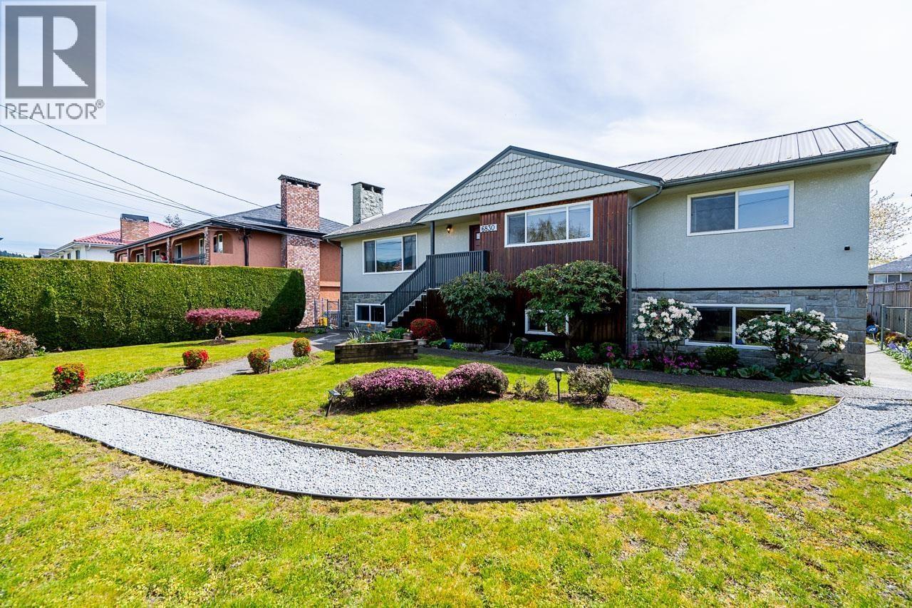 6830 Curtis Street, Burnaby, British Columbia  V5B 2B1 - Photo 2 - R3116186